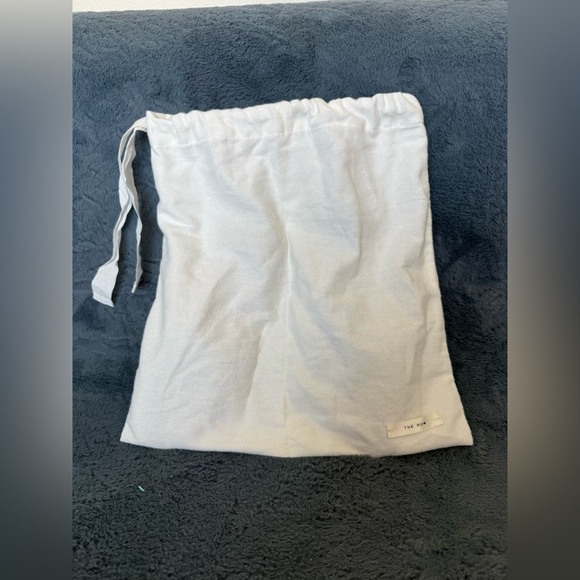 The Row Navy Silk Kitten Slide Heel Size 39 Quiet Luxury Coquette Girl - Picture 7 of 8